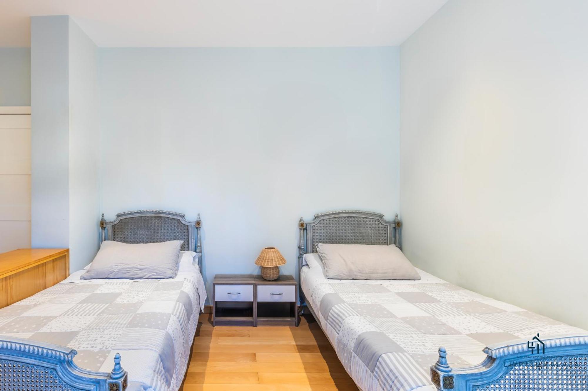 Apartamento Living4malaga Flamencos 25 *